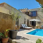 Vrakas House Landhuis *
