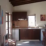 Vrakas House Tokni