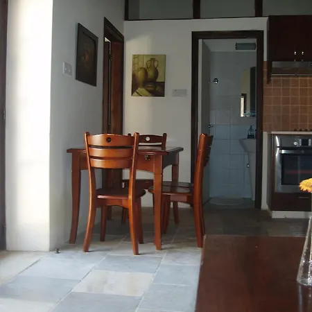 Landsted Vrakas House