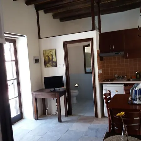 Country house Vrakas House *
