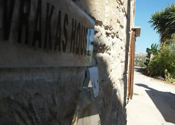 Country house Vrakas House Tochni